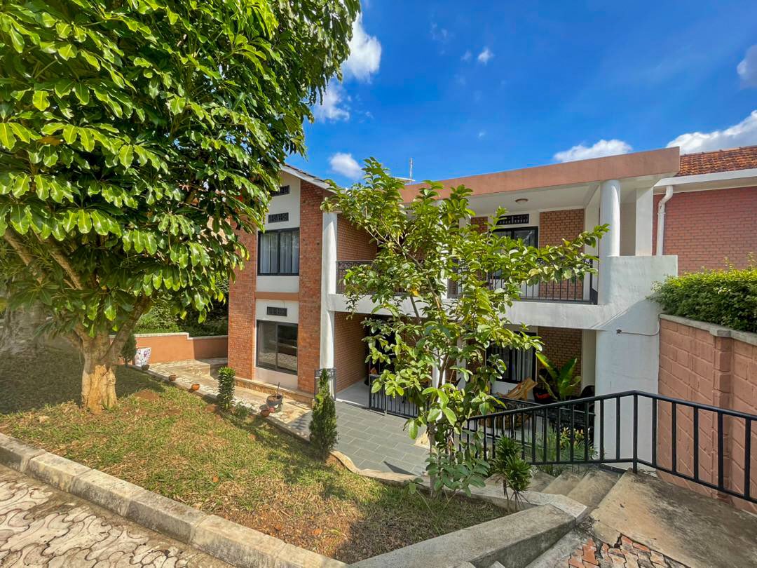 CR 009 APARTMENTS FOR RENT IN GACURIRO