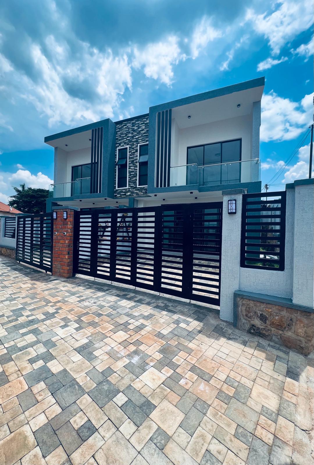 CS 002 RESIDENTIAL HOUSE FOR SALE IN KAGARAMA