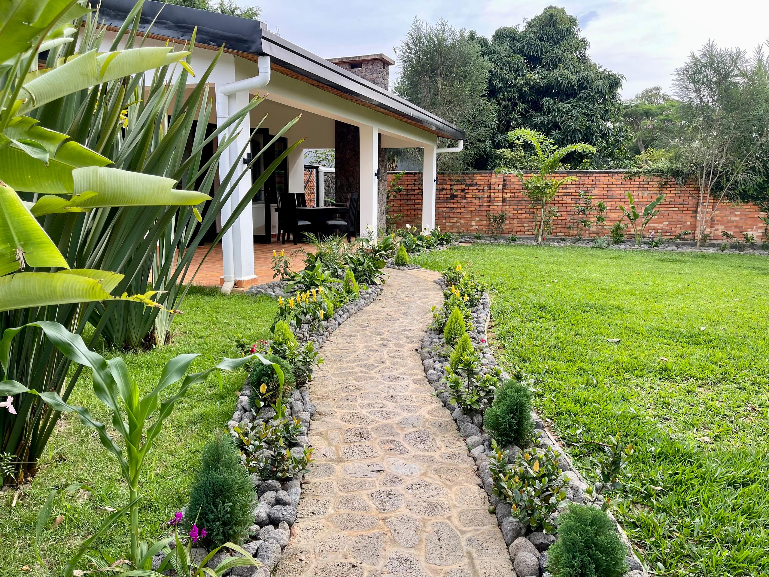 CR O24 OFFICE FOR RENT IN KIMIHURURA