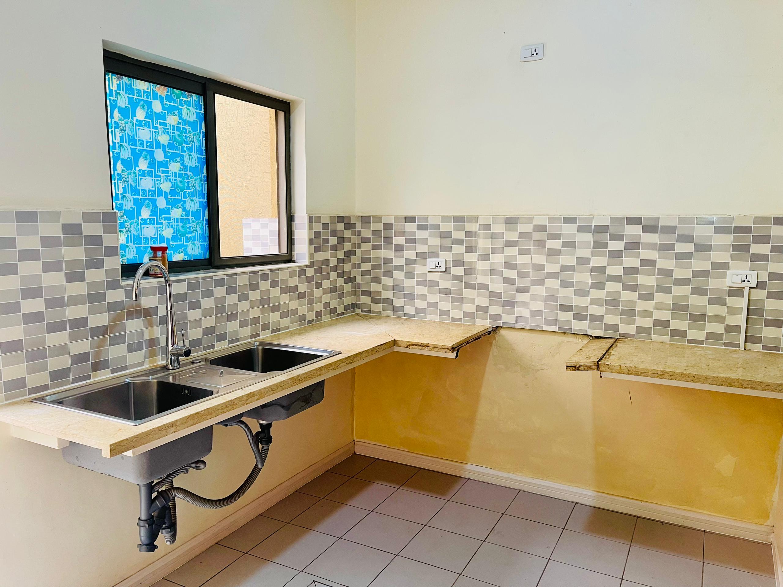 CR O28 RESIDENTIAL HOUSE FOR RENT IN GACURIRO