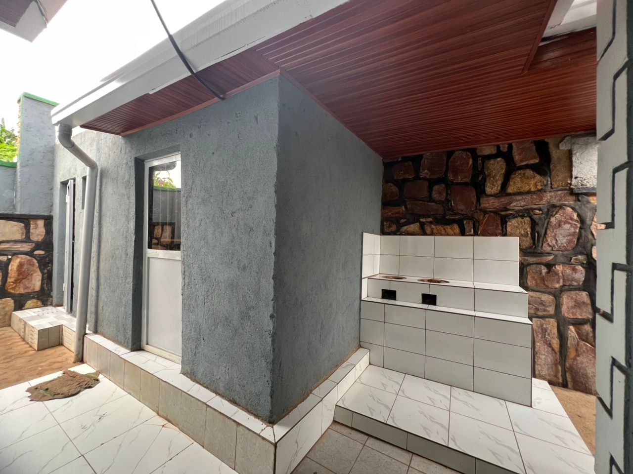 CR 031 RESIDENTIAL HOME FOR SALE IN KICUKIRO