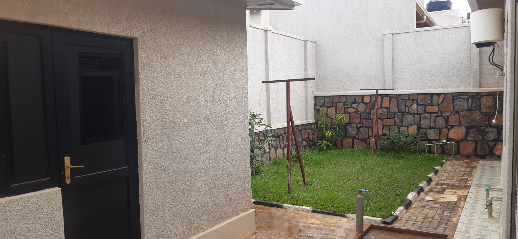 CR 036 HOUSE FOR SALE IN RUSORORO