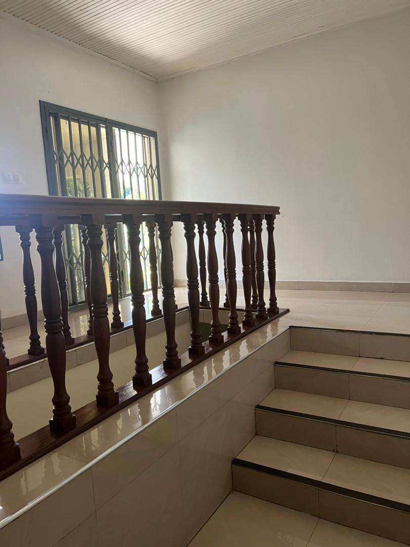 CR 062 RESIDENTIAL HOUSE FOR RENT IN KIMIHURURA