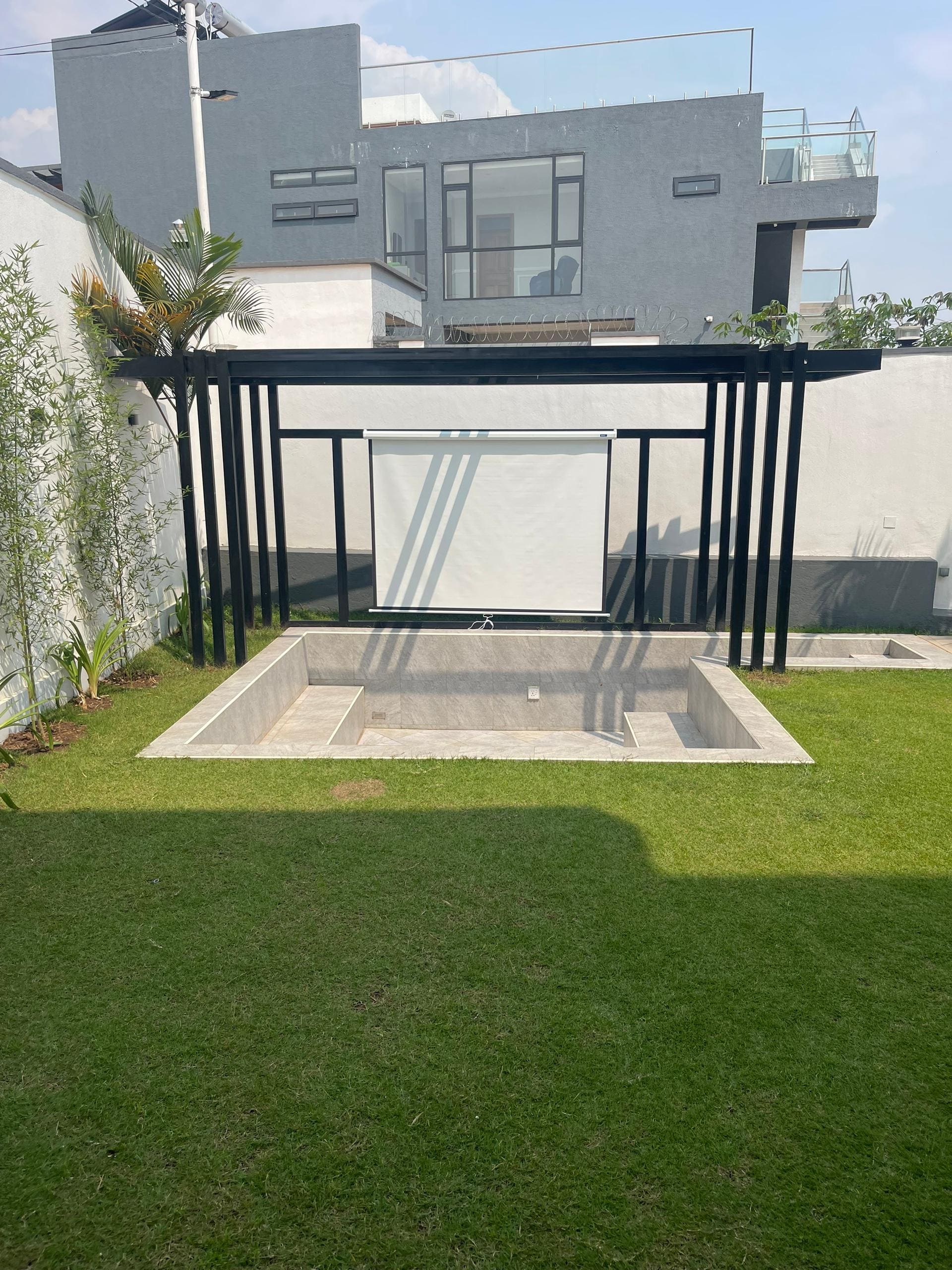 CR 073 RESIDENTIAL HOUSE FOR SALE IN KINYINYA
