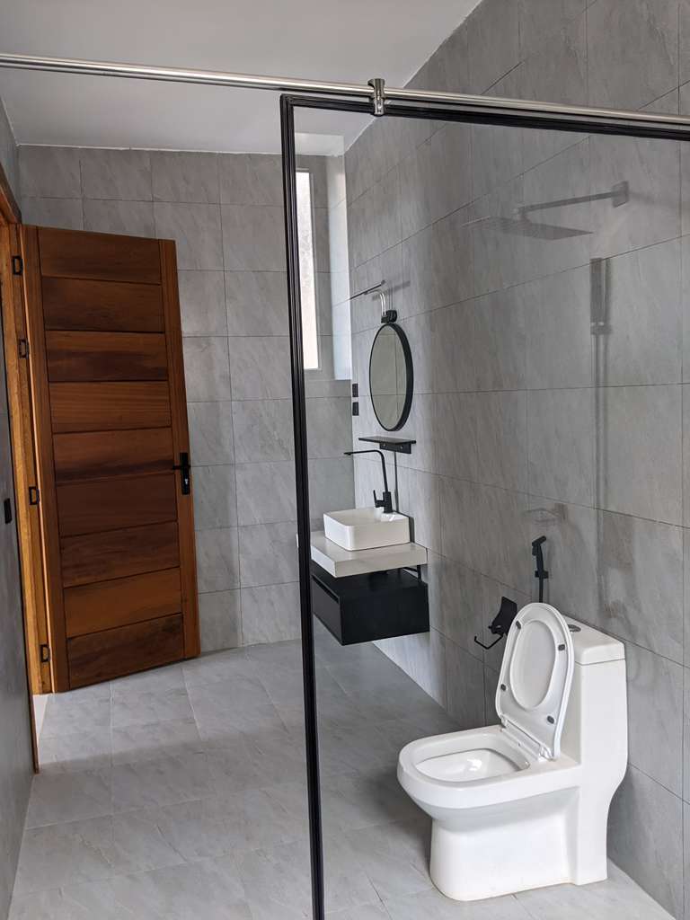 CR 085 RESIDENTIAL HOME FOR SALE IN REBERO