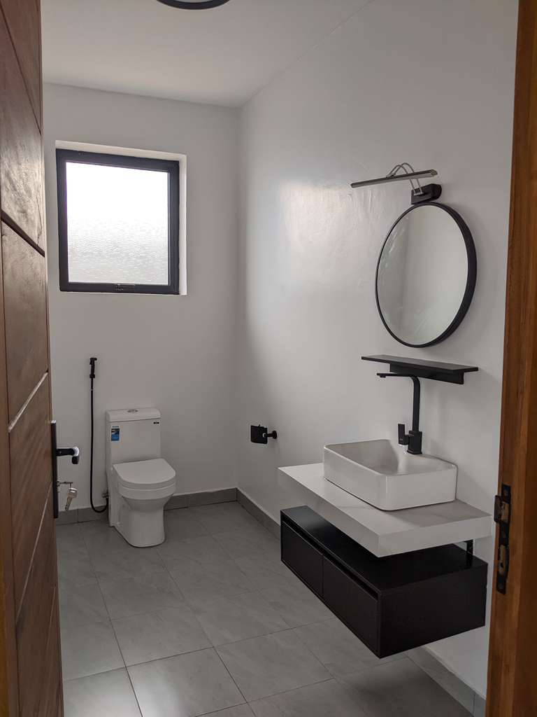 CR 085 RESIDENTIAL HOME FOR SALE IN REBERO