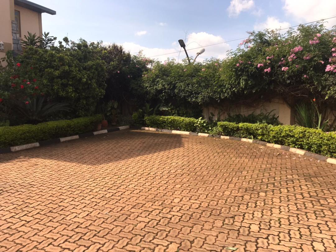 CR 088 RESIDENTIAL HOME FOR RENT IN GACURIRO