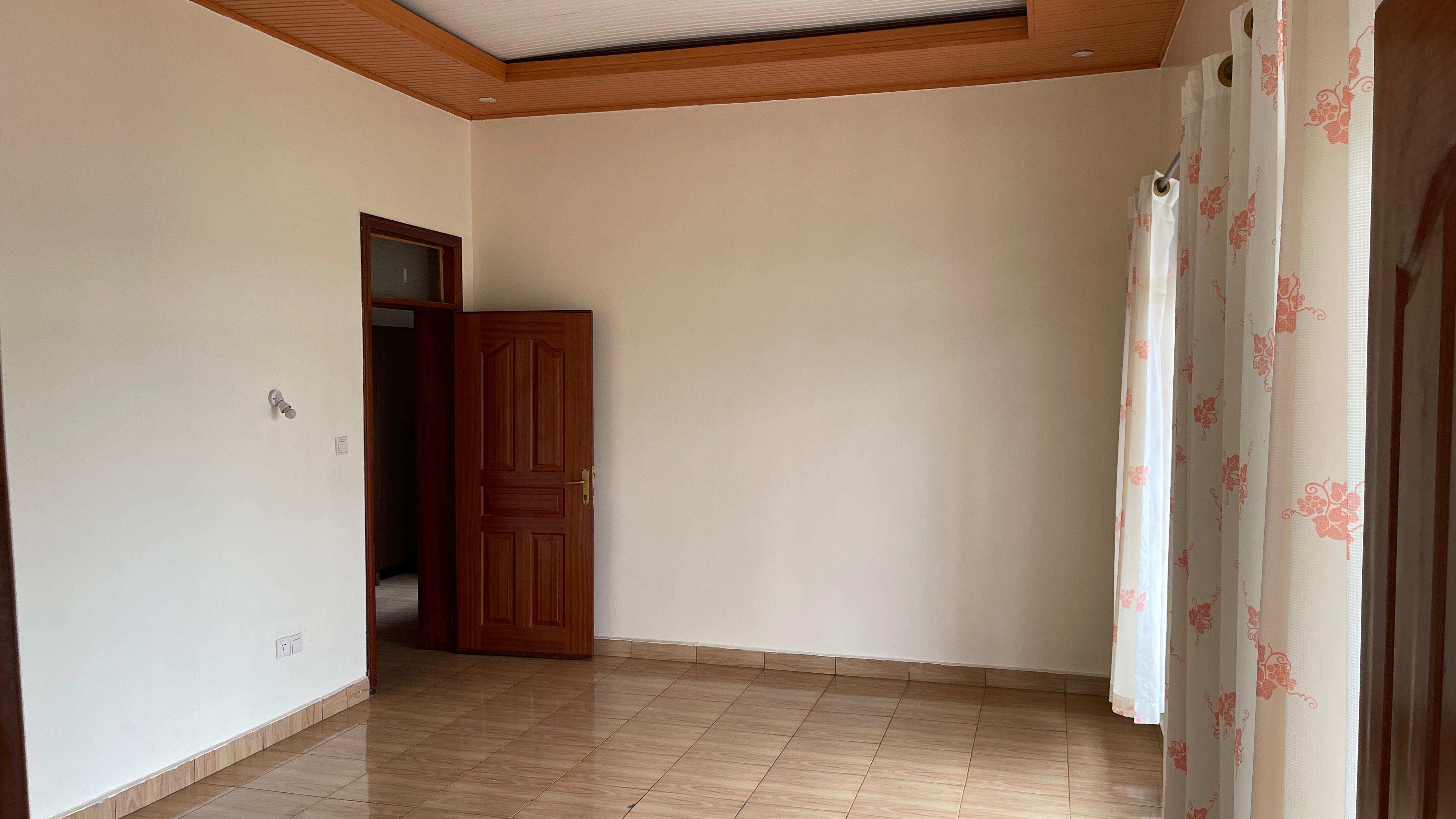CR 100 HOUSE FOR RENT IN RUSORORO