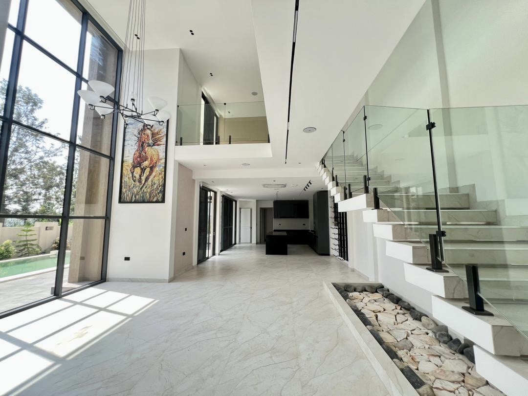 CR 104 HOUSE FOR SALE IN RUSORORO