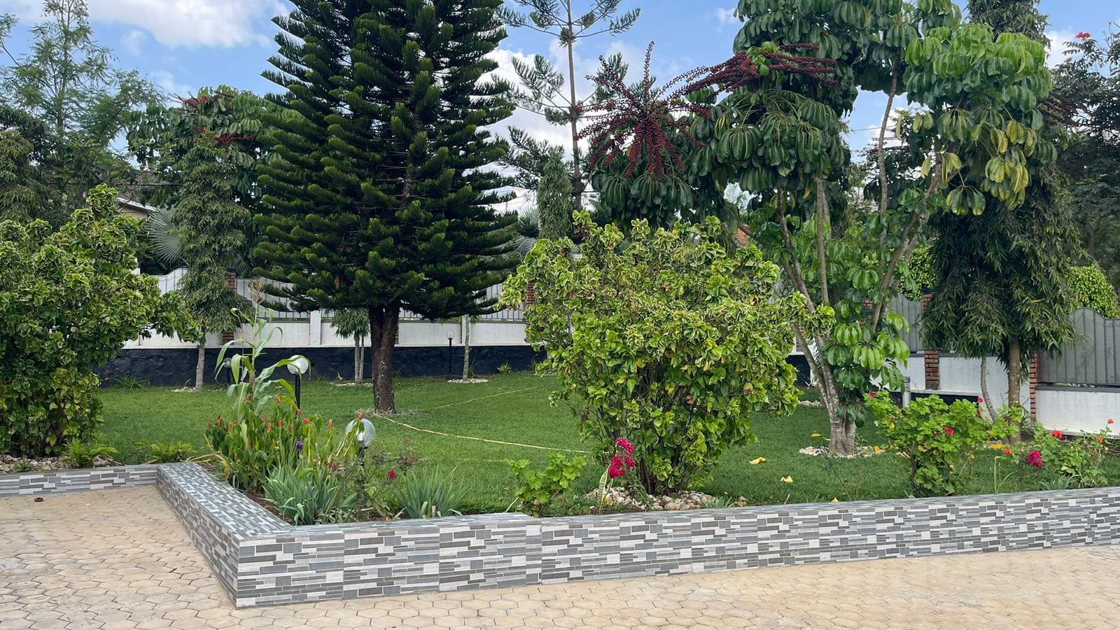 CR 112 RESIDENTIAL HOUSE FOR RENT IN KIBAGABAGA