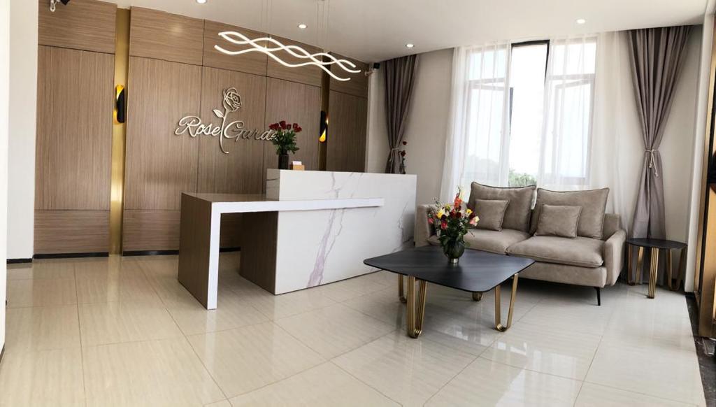 CR 124 APARTMENT UNIT FOR SALE IN ROSE GARDEN APARTMENTS-NYARUTARAMA