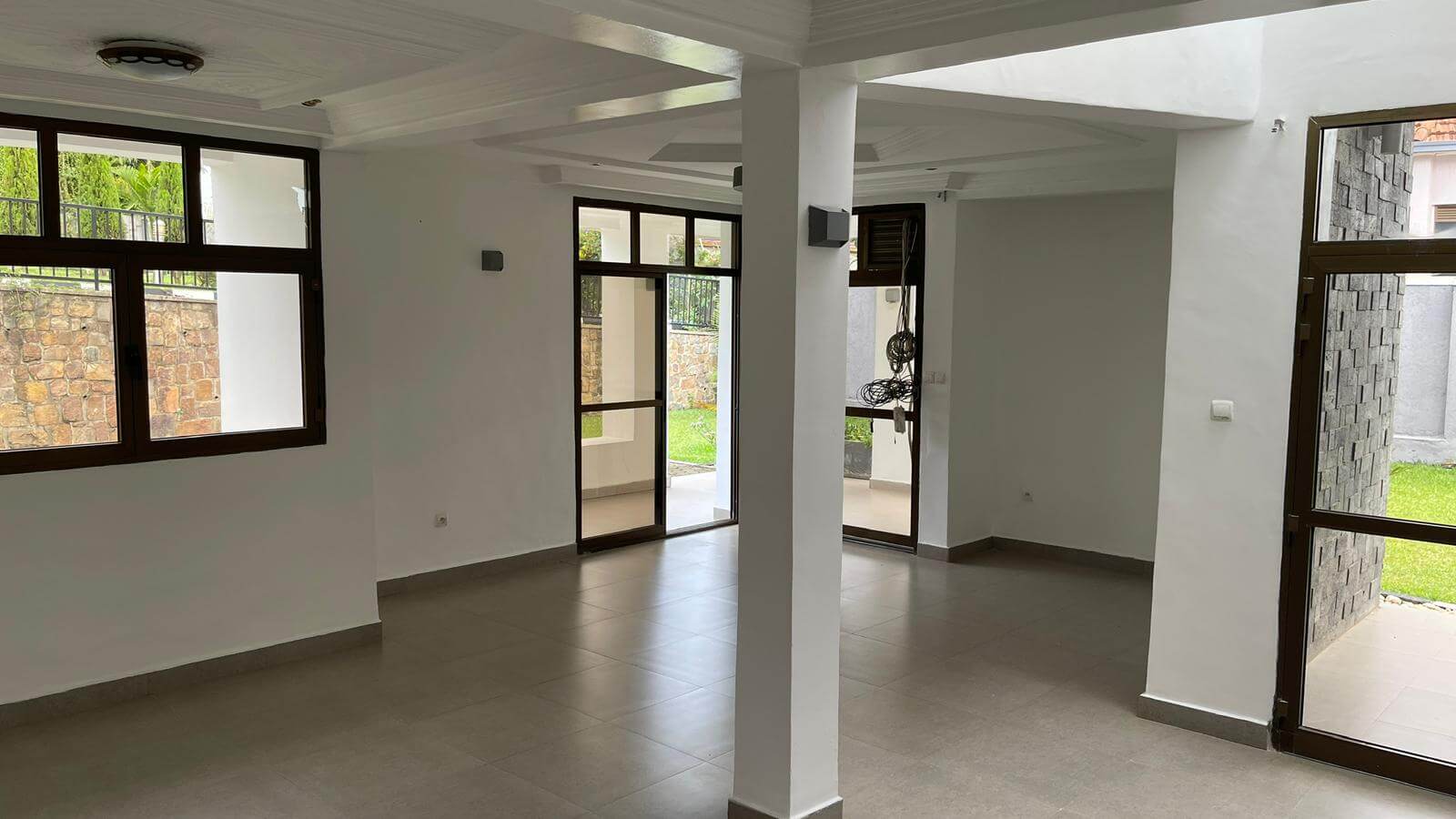 CR 125 RESIDENTIAL HOUSE FOR RENT IN NYARUTARAMA