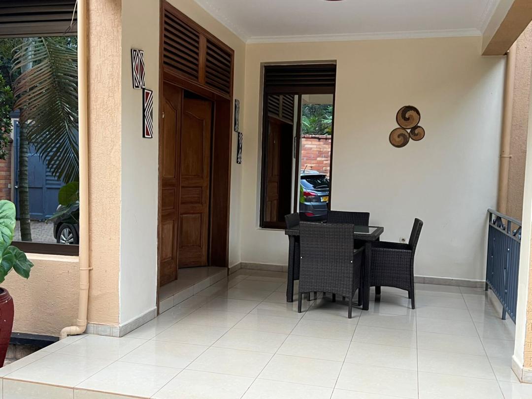 CR 130 TWIN HOUSES FOR RENT IN KICUKIRO,KAGARAMA
