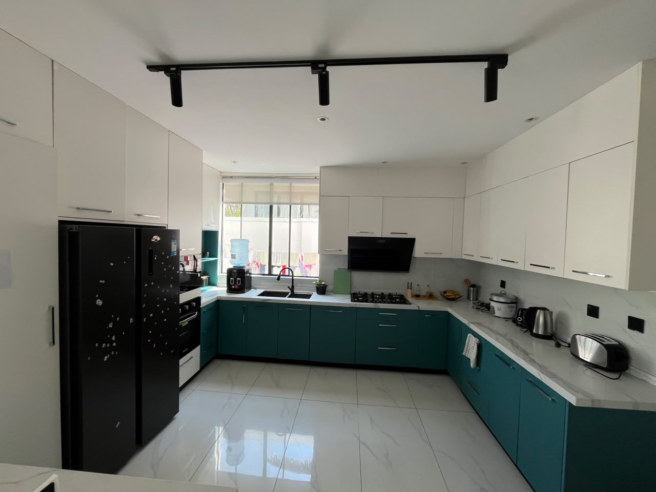 CR 147 RESIDENTIAL HOUSE FOR RENT IN KINYINYA