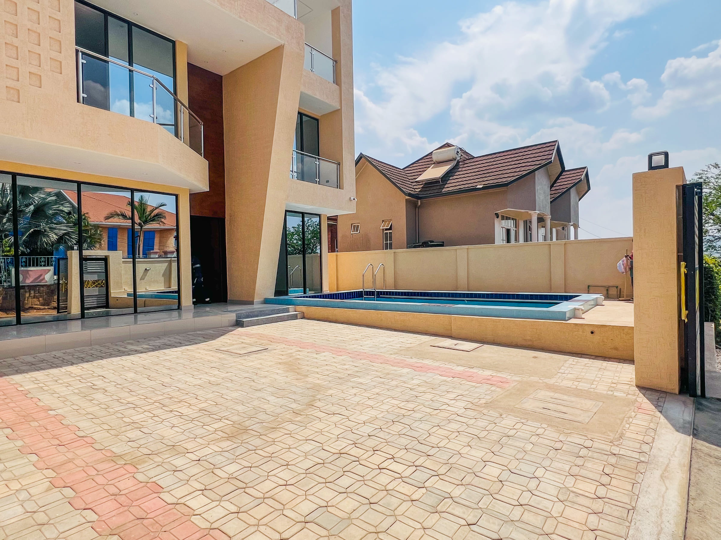 CR 152 SEMI-DETACHED VILLAS FOR SALE IN KIBAGABAGA