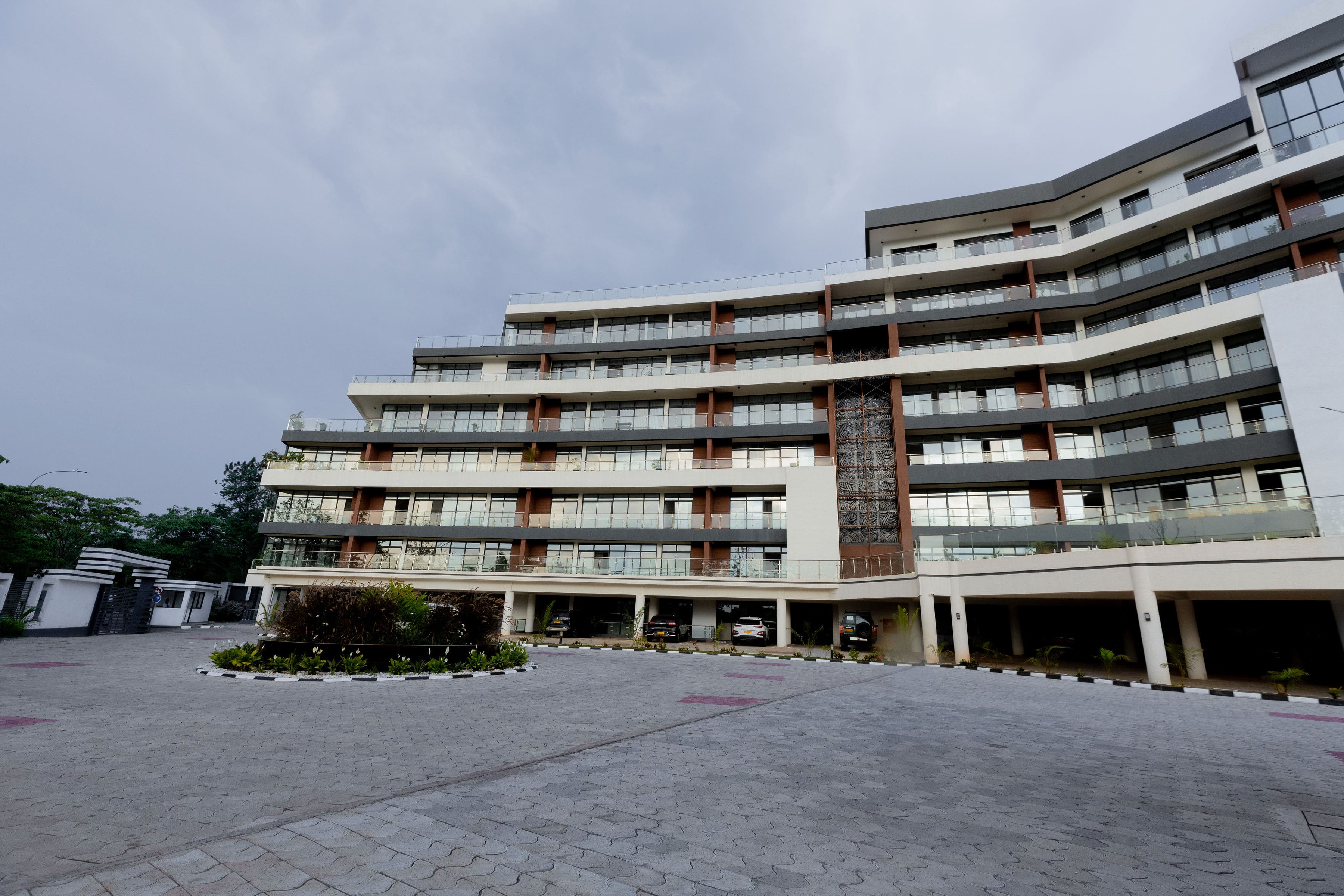 CR 156 APARTMENTS FOR RENT AT HARRINGTON GOLF RESIDENCES